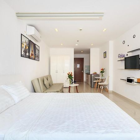 Sky Homes Near Airport Хошимин Екстериор снимка