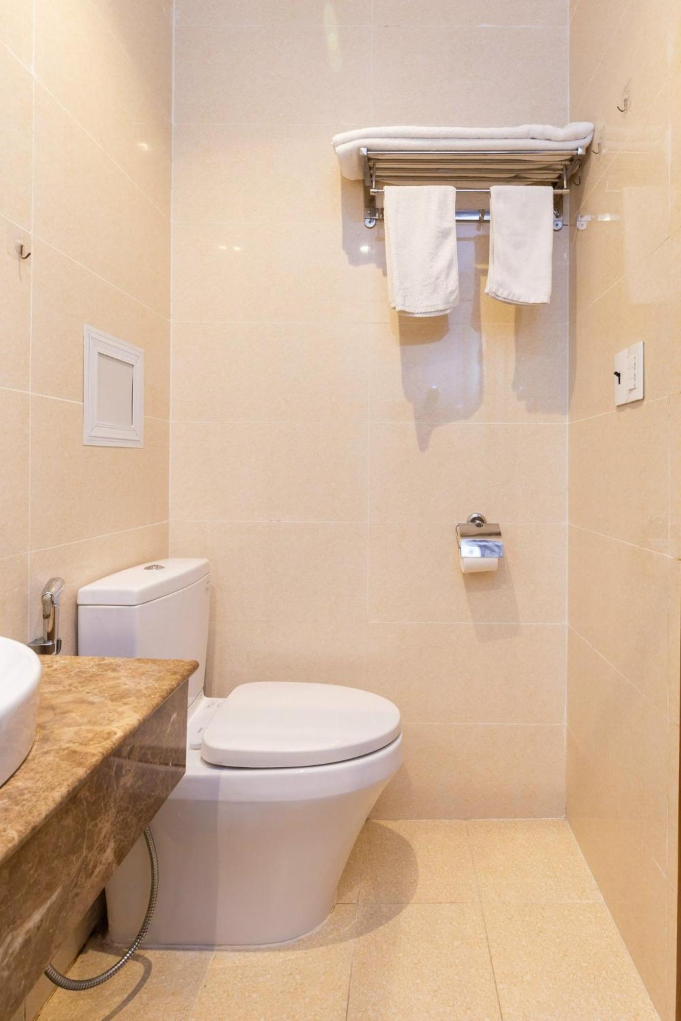 Sky Homes Near Airport Хошимин Екстериор снимка