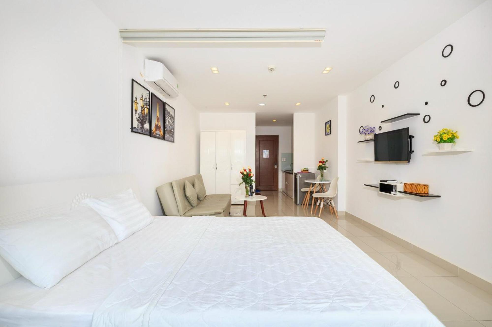 Sky Homes Near Airport Хошимин Екстериор снимка